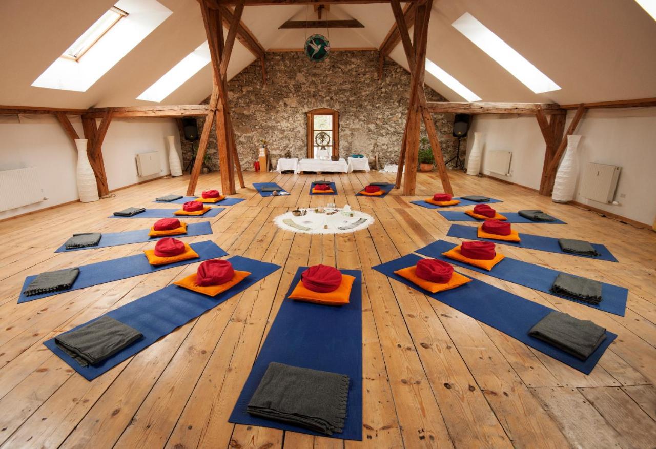 Yoga Resort Alpenretreat Nassereith Exterior photo
